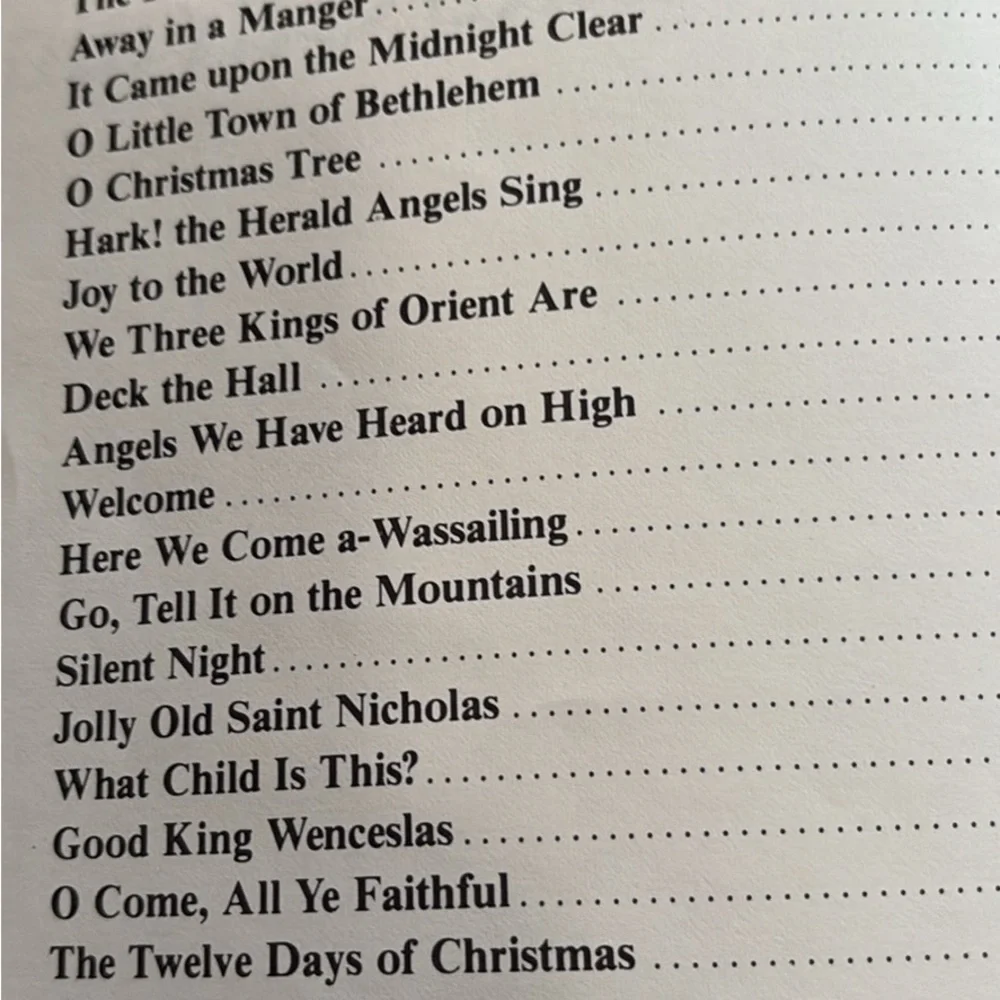 🎄🎼🎹1984 Charming Traditional Christmas Carolers Book w/ Sheet Music VTG - Picture 3 of 10